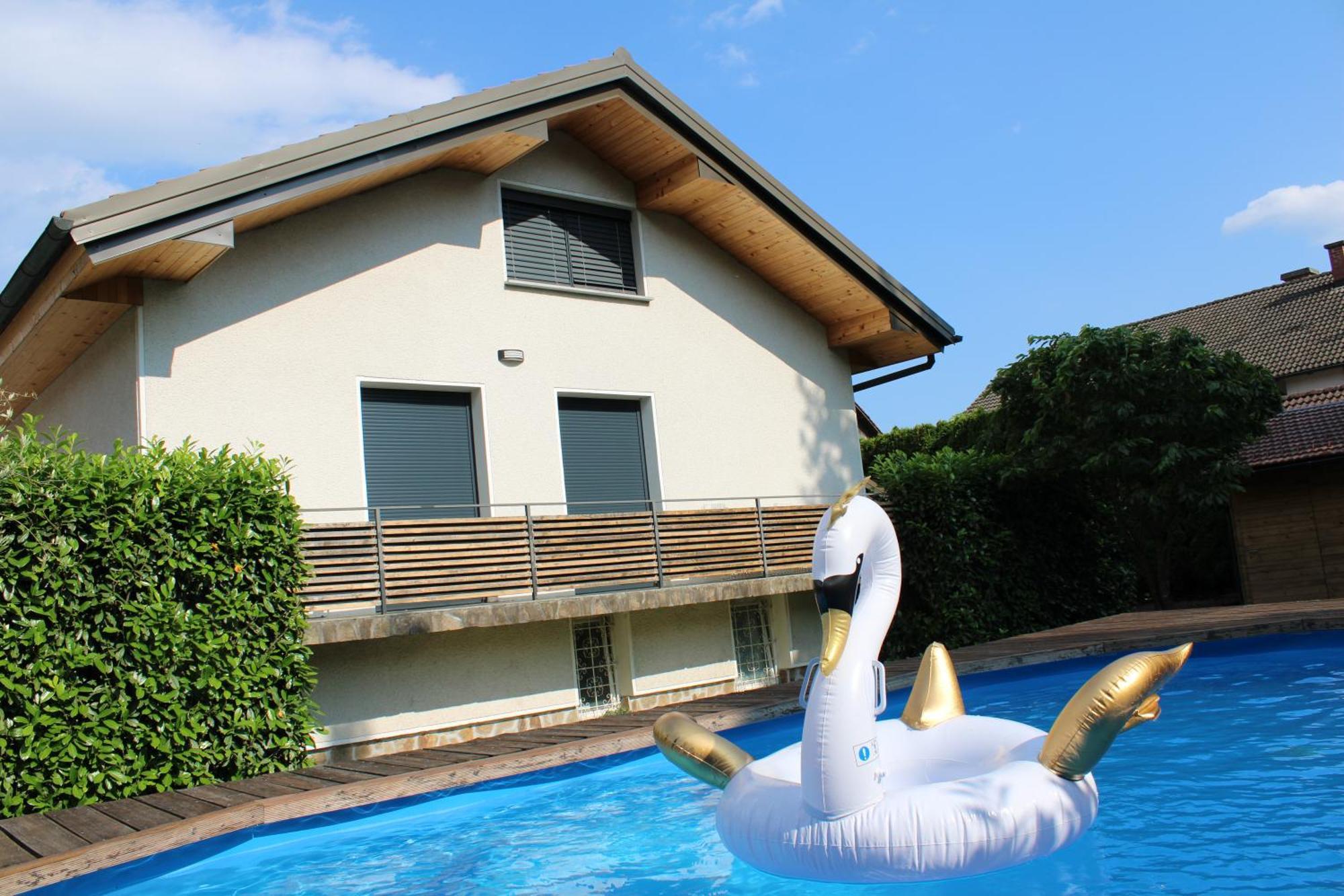 Mali Raj Apartamento Mengeš Exterior foto